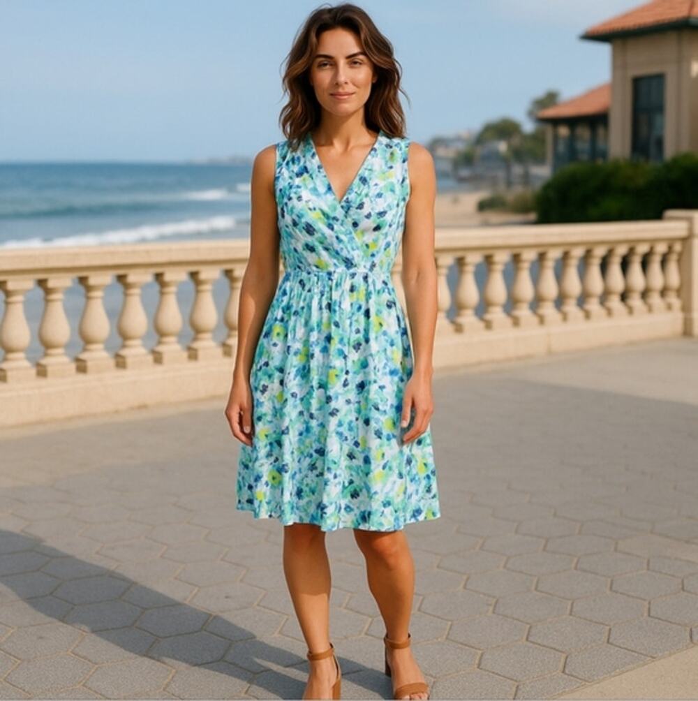 LIZ CLAIBORNE Spring Floral V Neck Pleated Skirt Dress Size 4